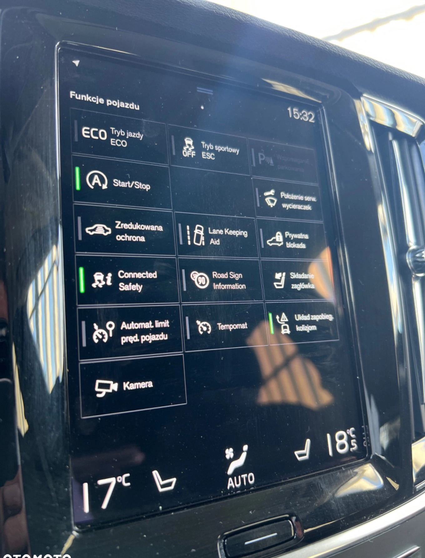 Volvo V90 cena 134900 przebieg: 99000, rok produkcji 2019 z Annopol małe 466